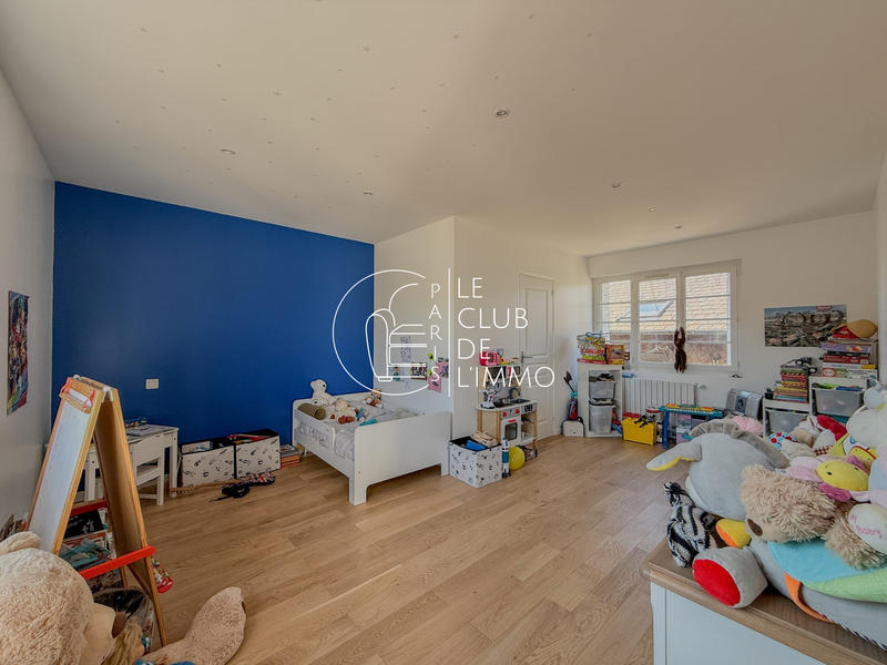 Maison ancienne - 278 m² - 6 pièces