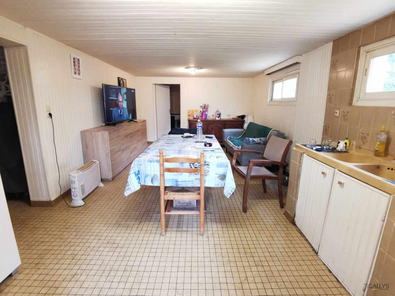 Maison - 83 m² - 7 pièces