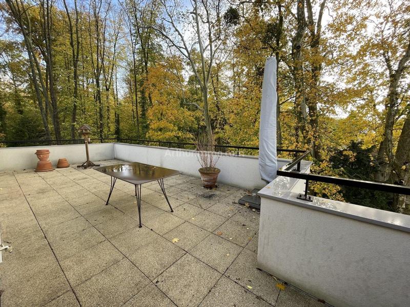 Appartement - 95 m² - 5 pièces