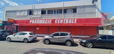 Local commercial - 390 m² - 2 pièces