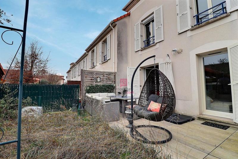 Maison - 109 m² - 7 pièces