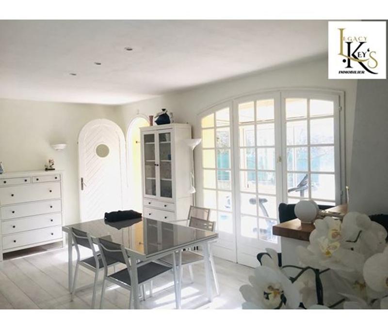 Maison traditionnelle - 136 m² - 4 pièces