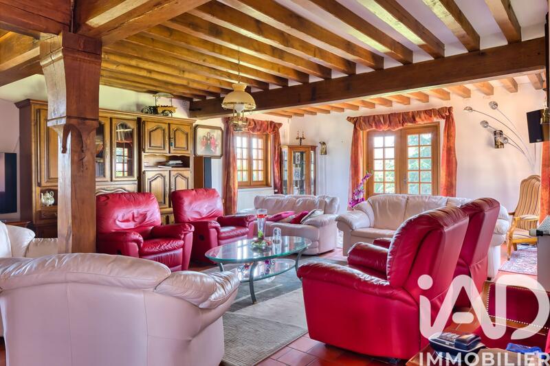 Maison - 280 m² - 7 pièces