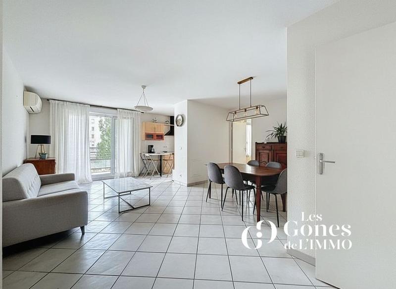 Appartement - 81 m² - 4 pièces