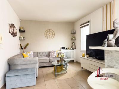 Duplex - 81 m² - 4 pièces