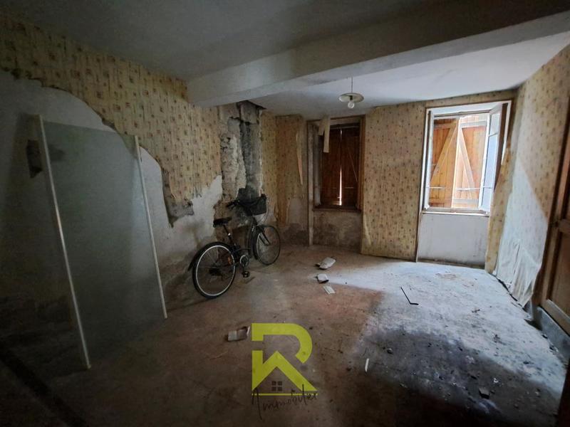 Maison de village - 85 m² - 4 pièces