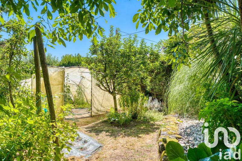 Maison - 232 m² - 10 pièces