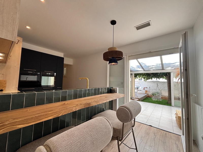 Maison - 140 m² - 5 pièces