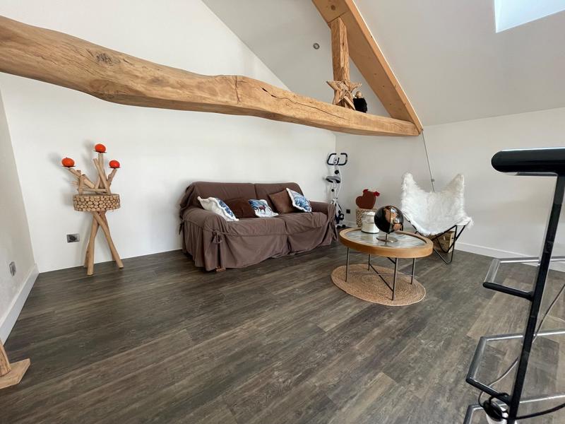 Maison - 436 m² - 11 pièces