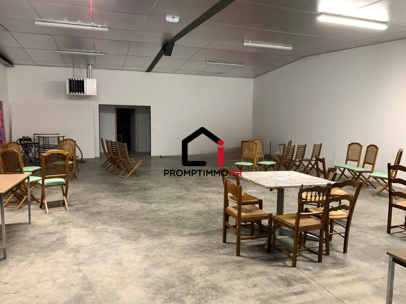 Local commercial - 900 m²