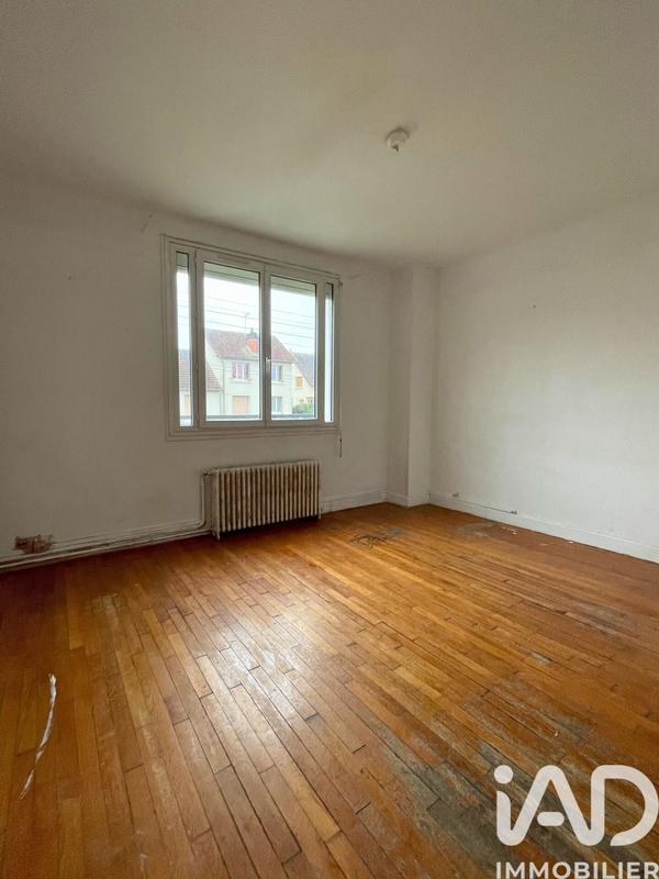 Maison - 97 m² - 5 pièces