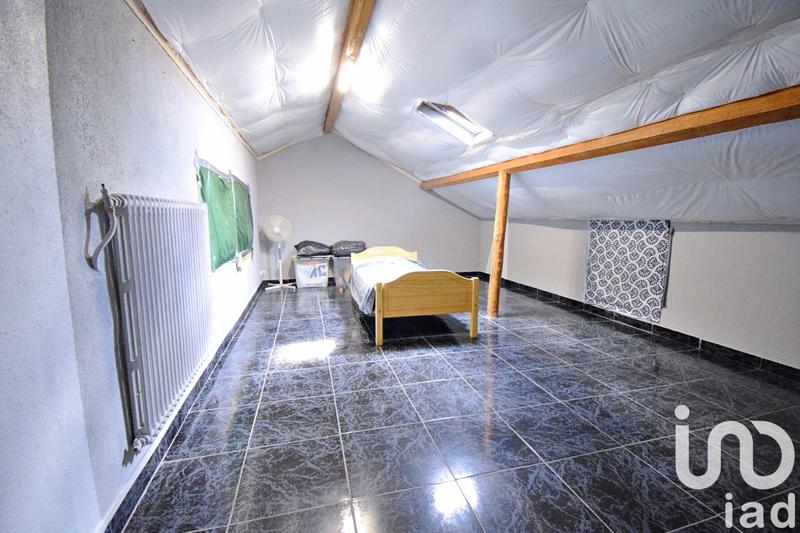 Immeuble - 167 m² - 8 pièces