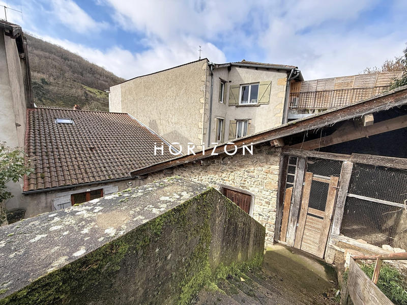 Maison ancienne - 170 m² - 255 pièces