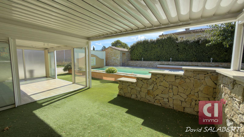 Maison - 163 m² - 6 pièces