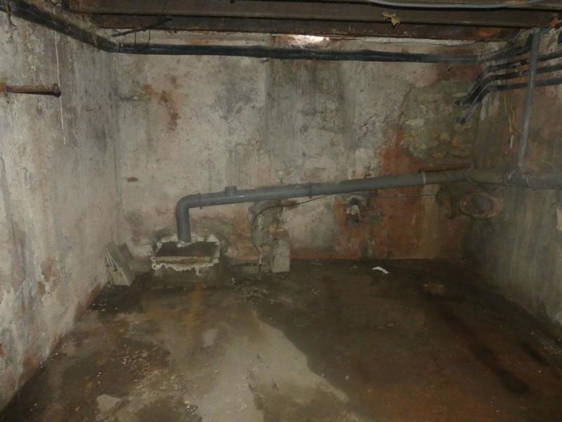 Immeuble - 90 m² - 4 pièces