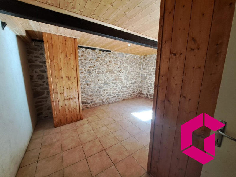 Maison - 283 m² - 15 pièces