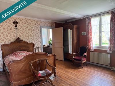 Maison - 261 m² - 5 pièces