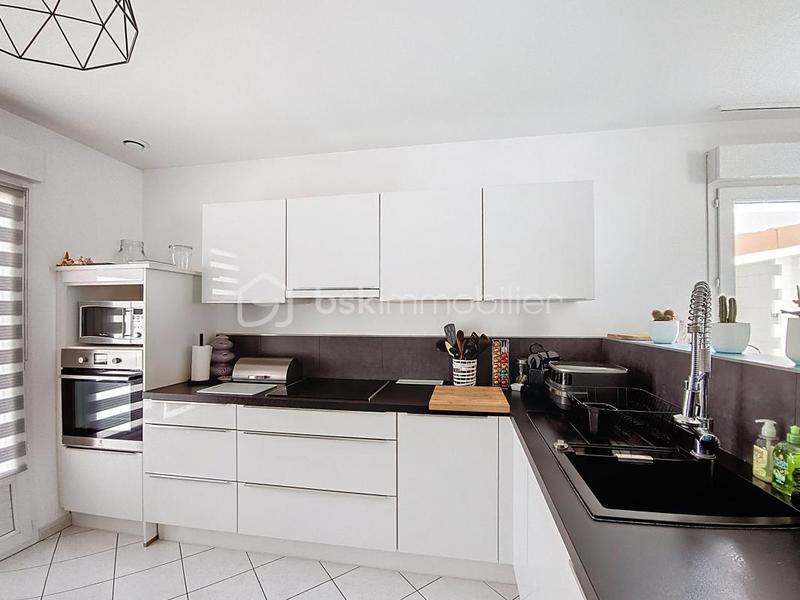 Maison - 101 m² - 4 pièces