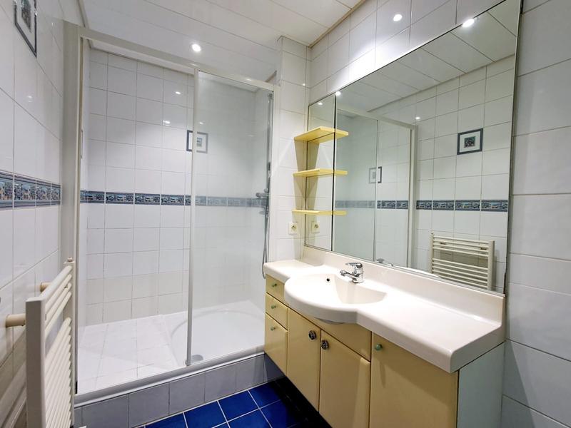 Appartement - 106 m² - 6 pièces