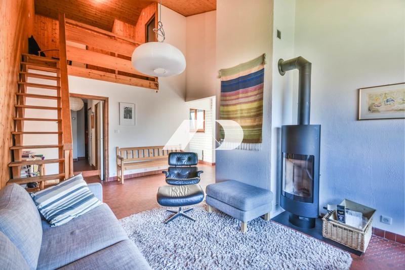 Appartement - 122 m² - 6 pièces