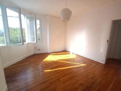 Maison - 60 m² - 3 pièces