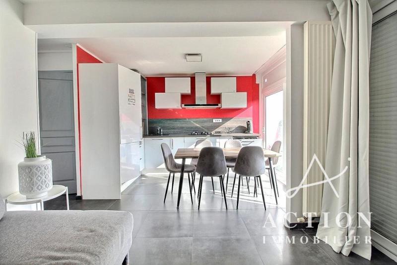 Maison - 109 m² - 7 pièces