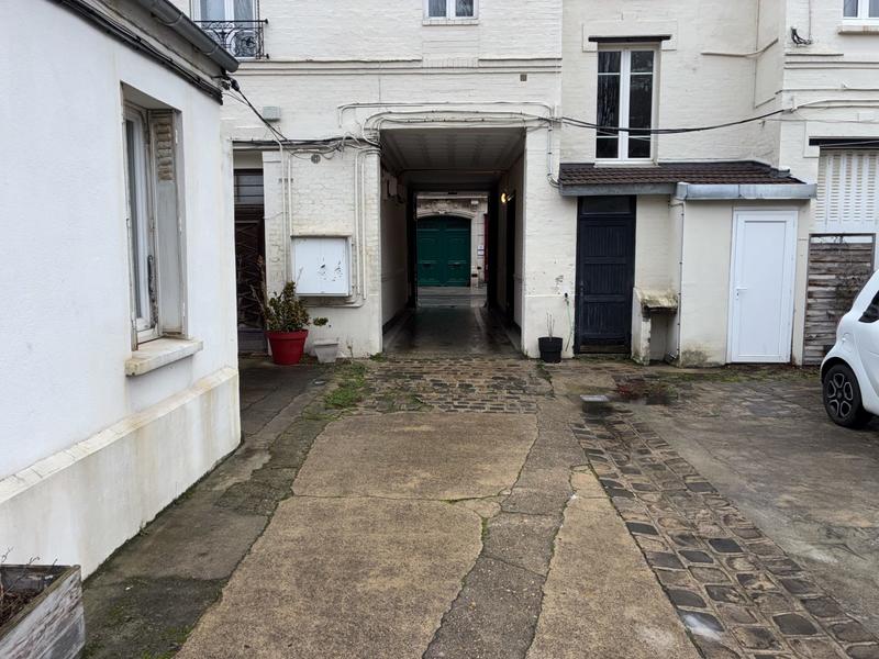 Parking / Garage - 13 m²