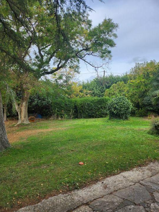 Terrain constructible - 653 m²