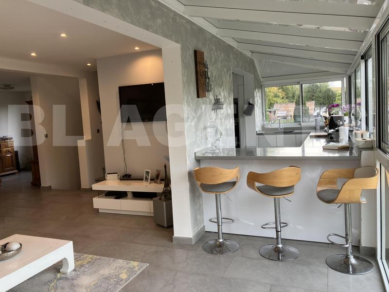 Maison - 176 m² - 6 pièces