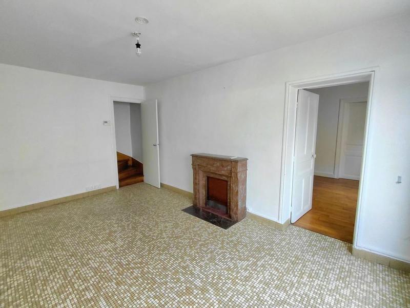 Maison - 83 m² - 4 pièces