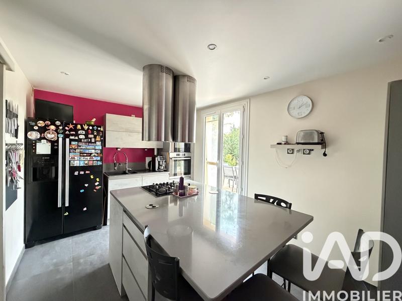 Maison - 140 m² - 6 pièces