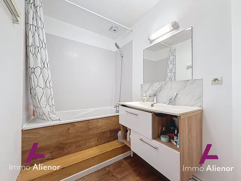 Appartement - 71 m² - 3 pièces