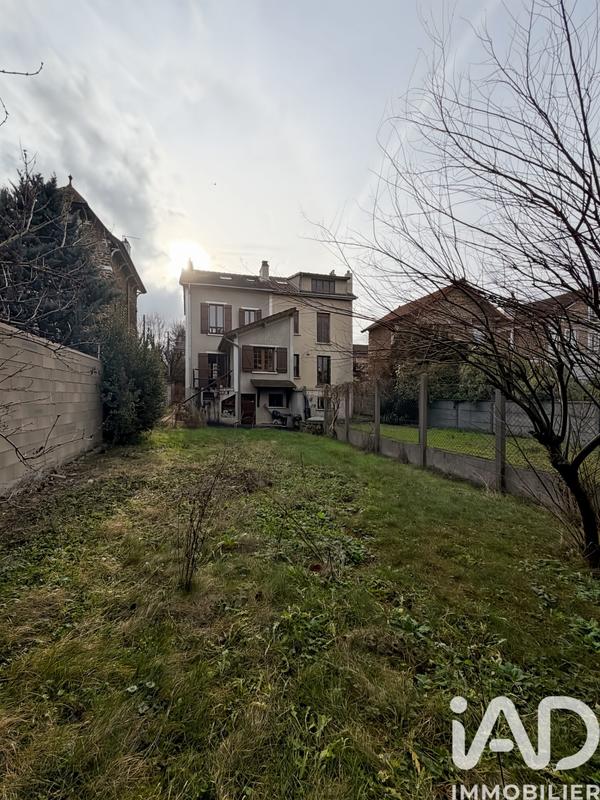 Maison - 118 m² - 5 pièces