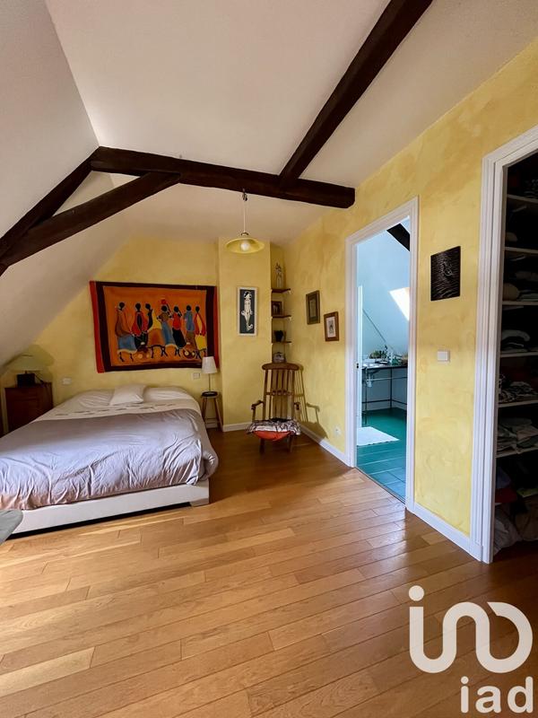 Maison - 271 m² - 8 pièces