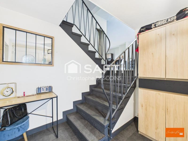 Maison - 85 m² - 5 pièces