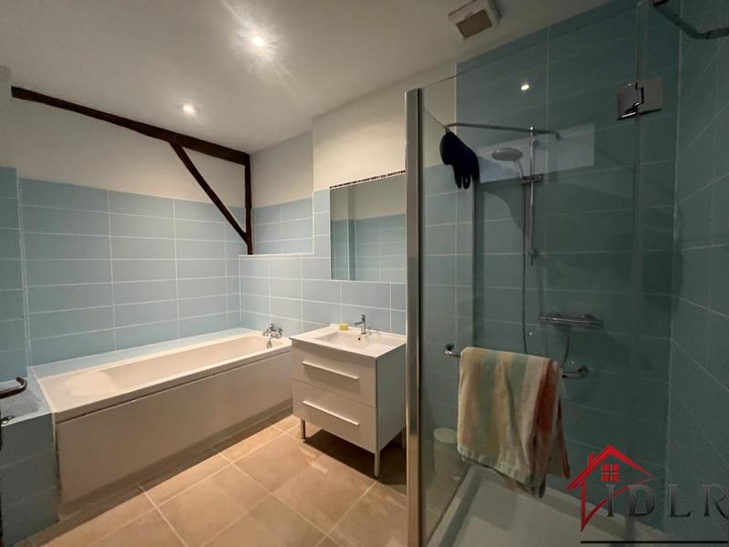 Maison ancienne - 254 m² - 7 pièces