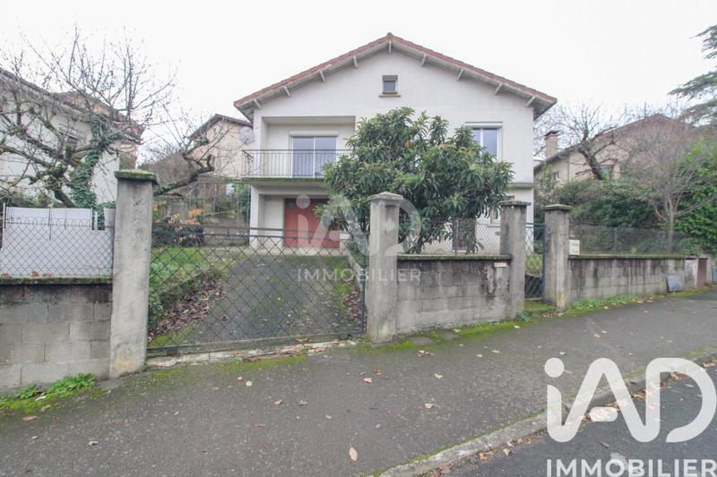 Maison - 98 m² - 5 pièces