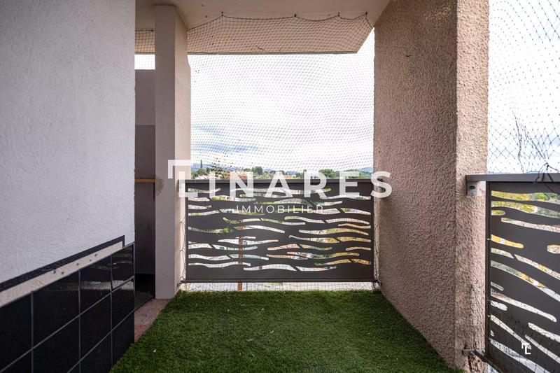 Appartement - 100 m² - 5 pièces