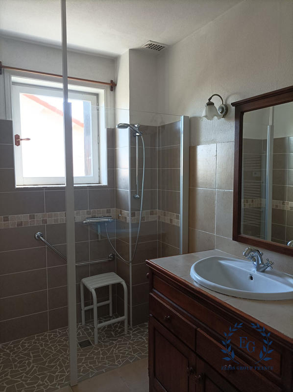 Maison - 138 m² - 5 pièces