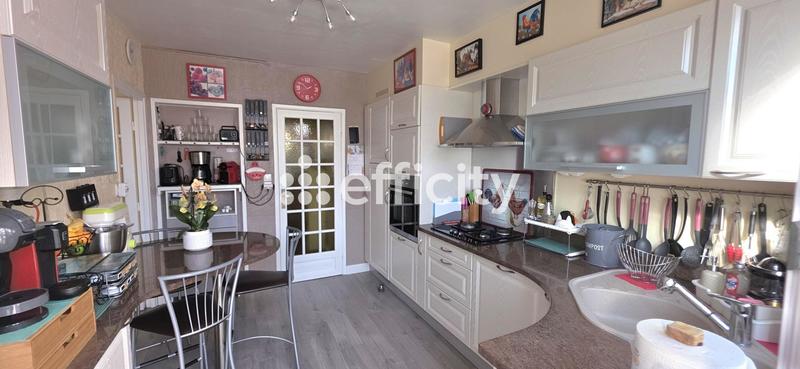 Maison - 85 m² - 4 pièces