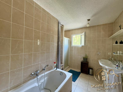 Maison - 94 m² - 4 pièces