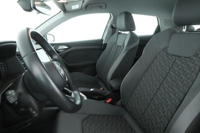 Audi A1 sportback 30 Tfsi Advanced s tronic 7 110 ch