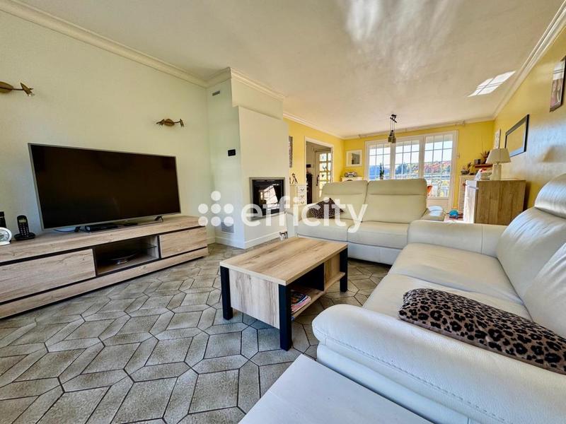 Maison - 160 m² - 8 pièces