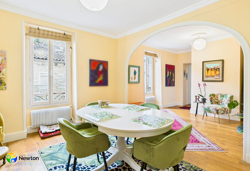 Maison - 147 m² - 7 pièces