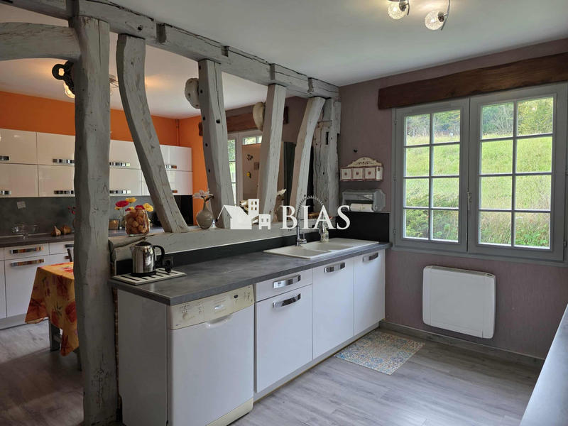 Maison - 110 m² - 4 pièces