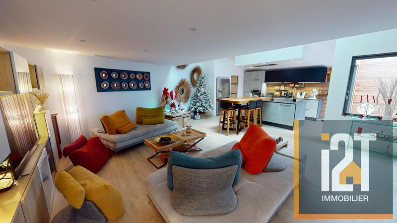 Appartement - 156 m² - 5 pièces