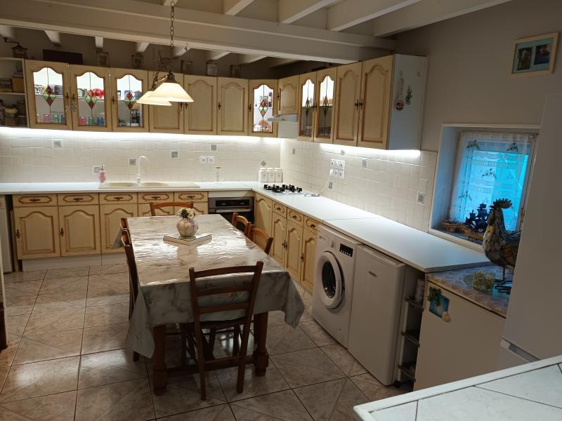 Maison en pierre - 89 m² - 5 pièces