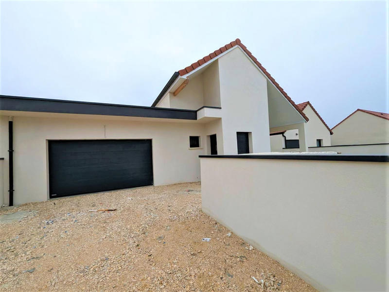 Maison - 125 m² - 5 pièces