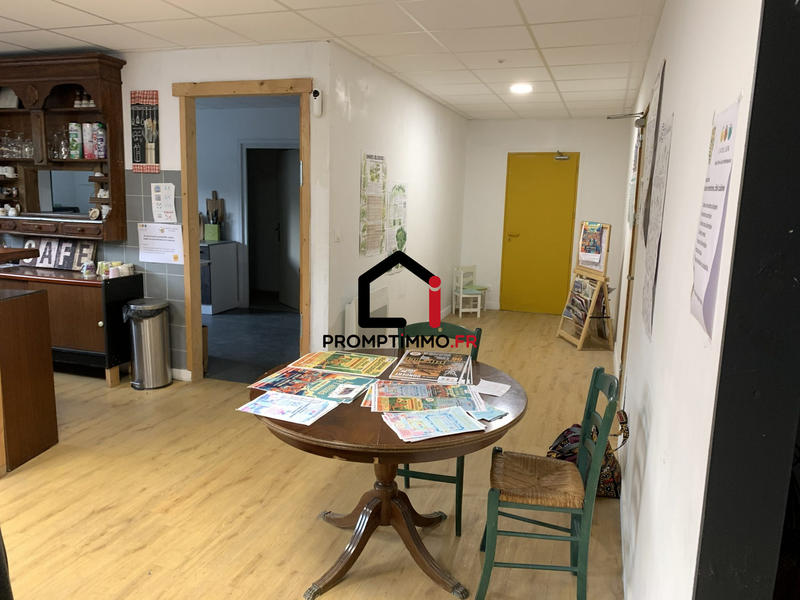 Local commercial - 900 m²