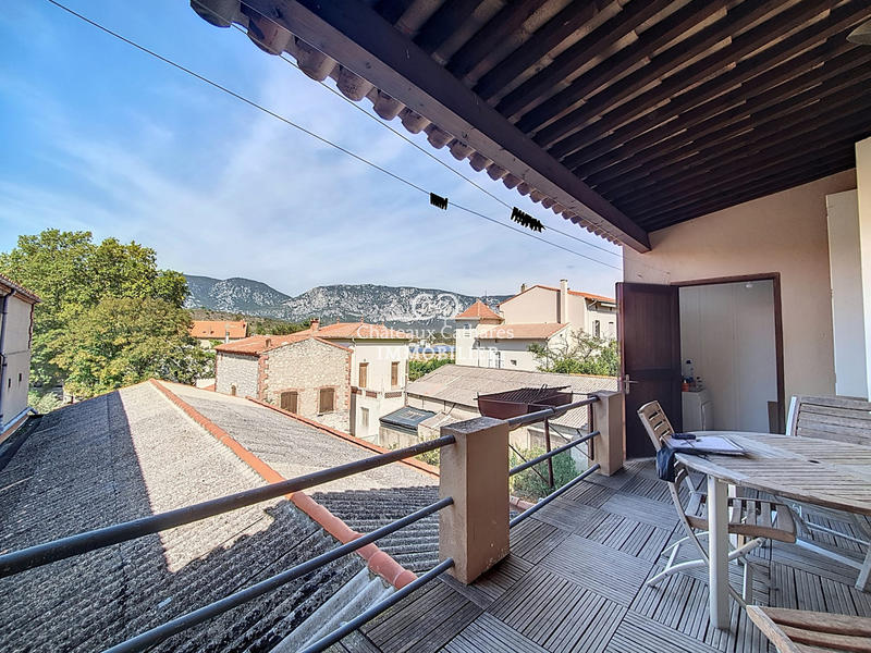 Local d'activités - 730 m²